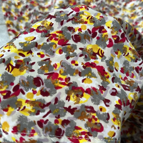 Women’s Gap XS Stunning Printed Long Sleeve Blouse/Dress Shirt - Picture 14 of 14